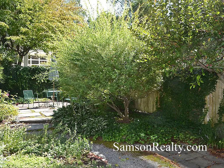 173 George St — Photo 25