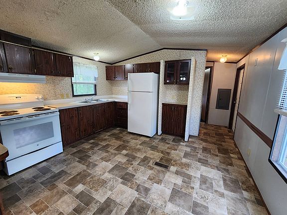 2nd image of 491 Chapman Rd Lot 87