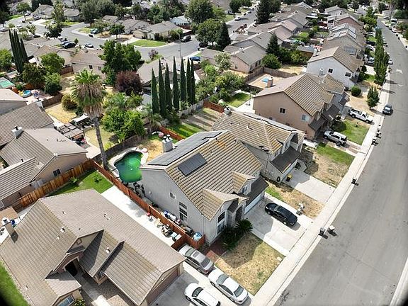 2nd image of 4614 Woodhollow Ave