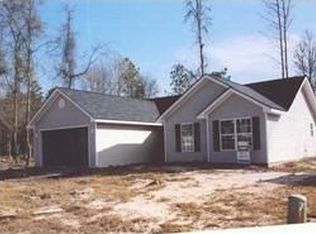 185 Kayton Ct, Pembroke, GA 31321