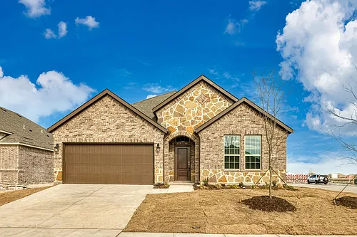 229 Tate Ln Photo 1