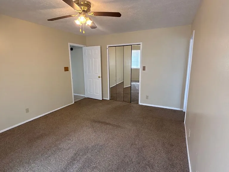 2341 Wheeler Peak Dr NE — Photo 12