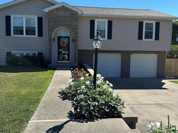 1072 Indian Trl, Lawrenceburg, KY 40342