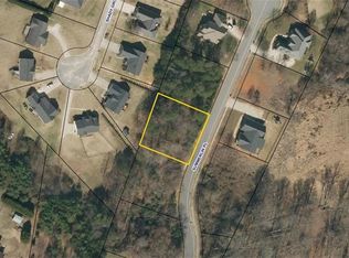 1615 Summerlin Pl, Newton, NC 28658