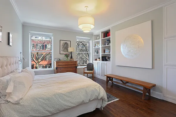 Sold by Corcoran | media 14