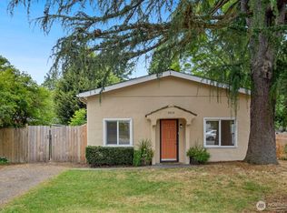 3514 SW 98th St, Seattle, WA 98126