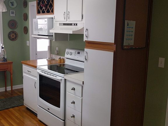 4th image of 3315 Oakdale Ave
