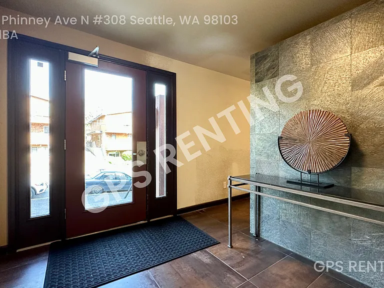 3661 Phinney Ave N #308 — Photo 5