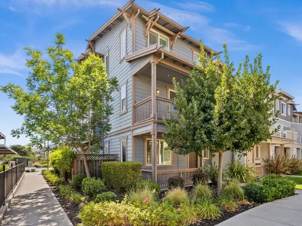 17010 Saint Agatha Ln, Morgan Hill, CA 95037