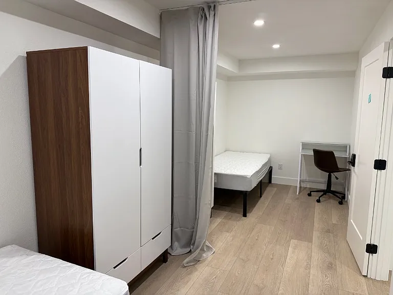 Bedroom Bedroom