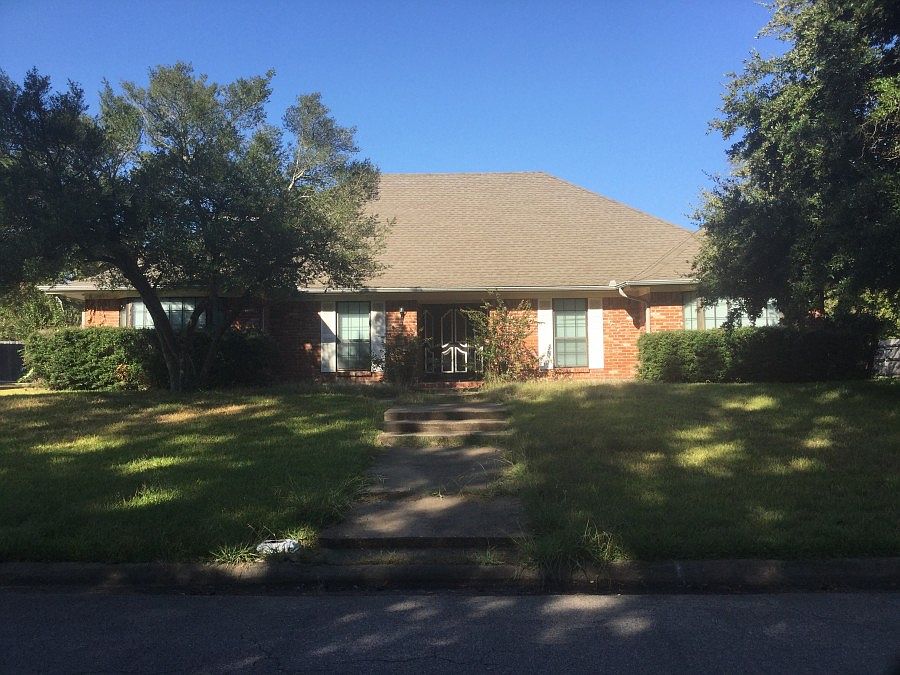 1st image of 28 Mullaney Dr