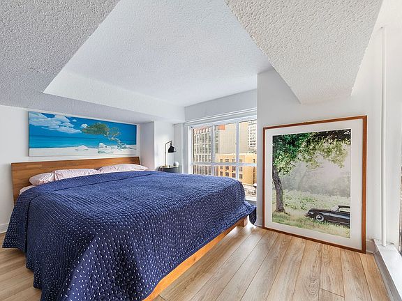 4th image of 111 4th Ave APT 4D