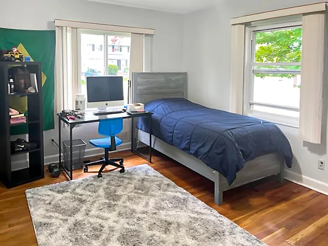 91 Irving Ave — Photo 11