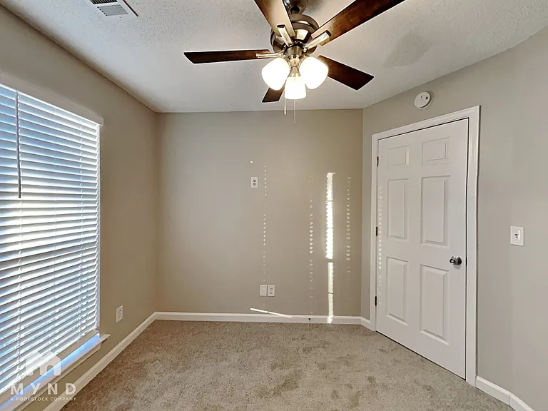 3000 Tudor Dr — Photo 12