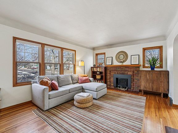 2nd image of 1002 Livingston Ave