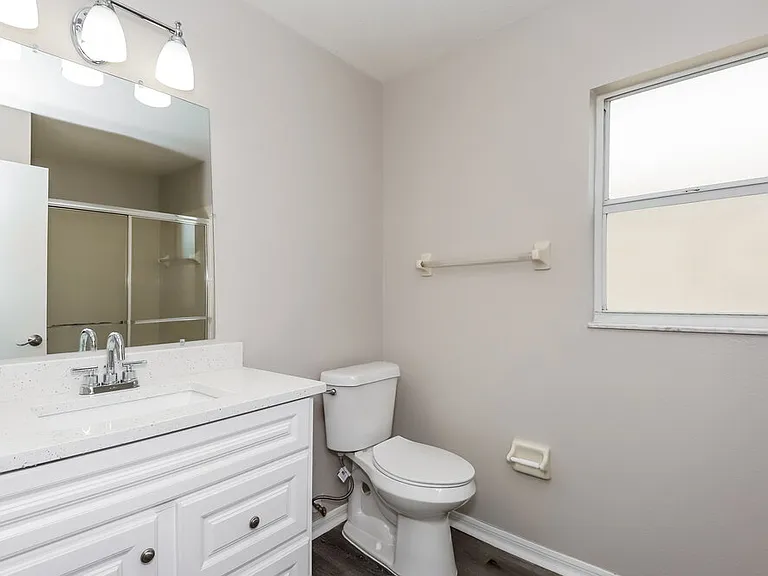 206 Lookout Dr — Photo 14