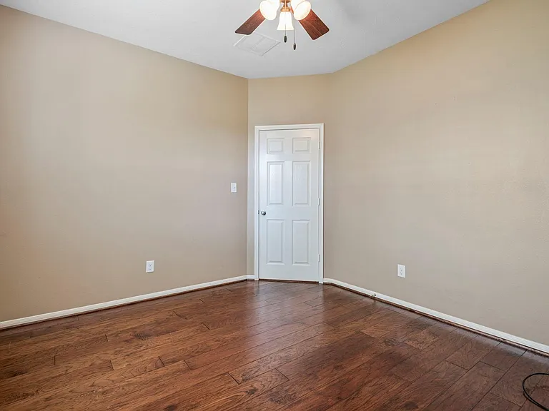 18723 Cypress Loch Dr — Photo 15