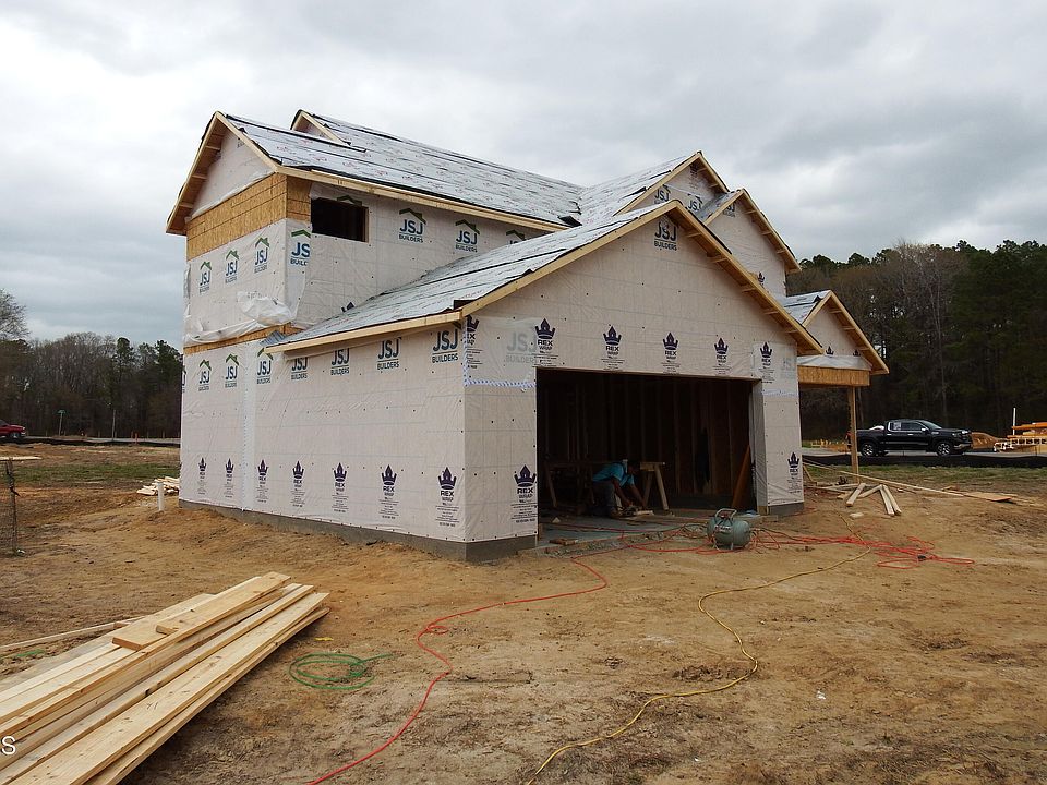 2nd image of 1931 Bulldog Ln