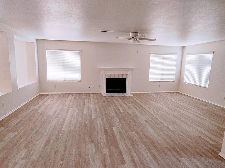 Spacious family room