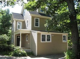 7 Cross Rd, West Roxbury, MA 02132