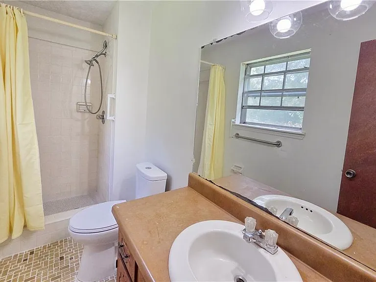 3533 Charlotte Dr — Photo 27