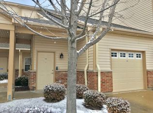 3616 Thornhill Dr, Champaign, IL 61822