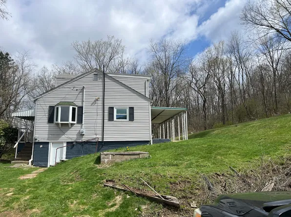 626 State Route 908 Ext, Tarentum, PA 15084