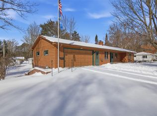 721 Myra St, Spooner, WI 54801