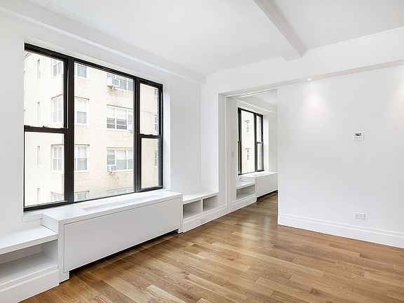 4th image of 138 E 36th St APT 7C