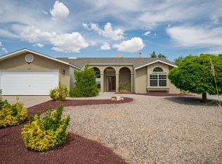 1748 Hudson River Rd NE, Rio Rancho, NM 87144