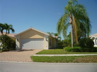 4308 Redonda Ln, Naples, FL 34119
