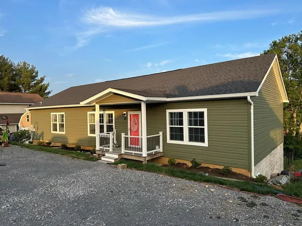 23066 Ahoy Ln, Abingdon, VA 24211