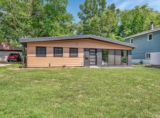 178 Monee Rd, Park Forest, IL 60466