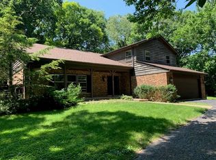 5401 N Amby Ln, McHenry, IL 60051