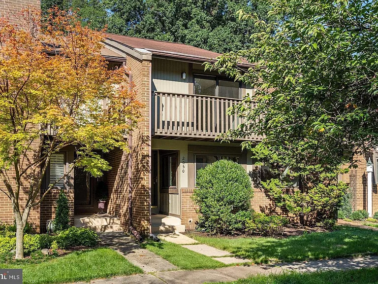 2050 Winged Foot Ct — Photo 1