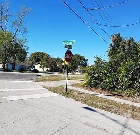 2nd image of 1962 Eustace Ave