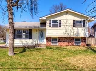 410 E Trowbridge St, Des Moines, IA 50315