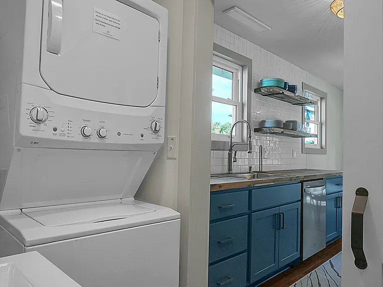222 E Hudson Ave — Photo 30