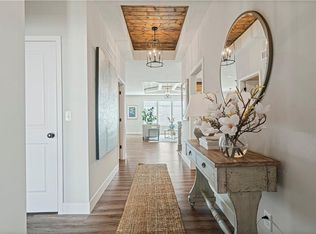 18375 W 205th St, Spring Hill, KS 66083