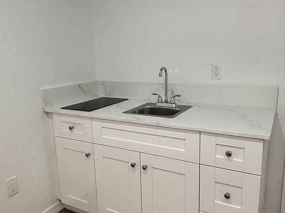 2nd image of 205 S Chandler Ave #B