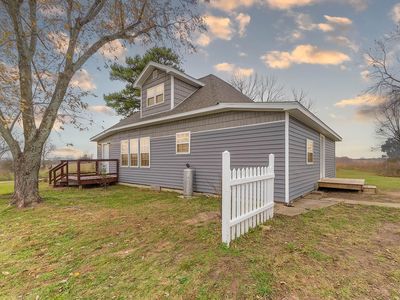 8806 County Road 9460, Koshkonong, MO, 65692