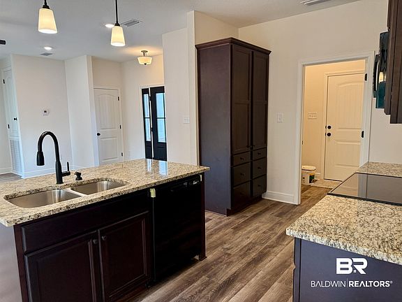 4th image of 9249 Hartsfield Way E