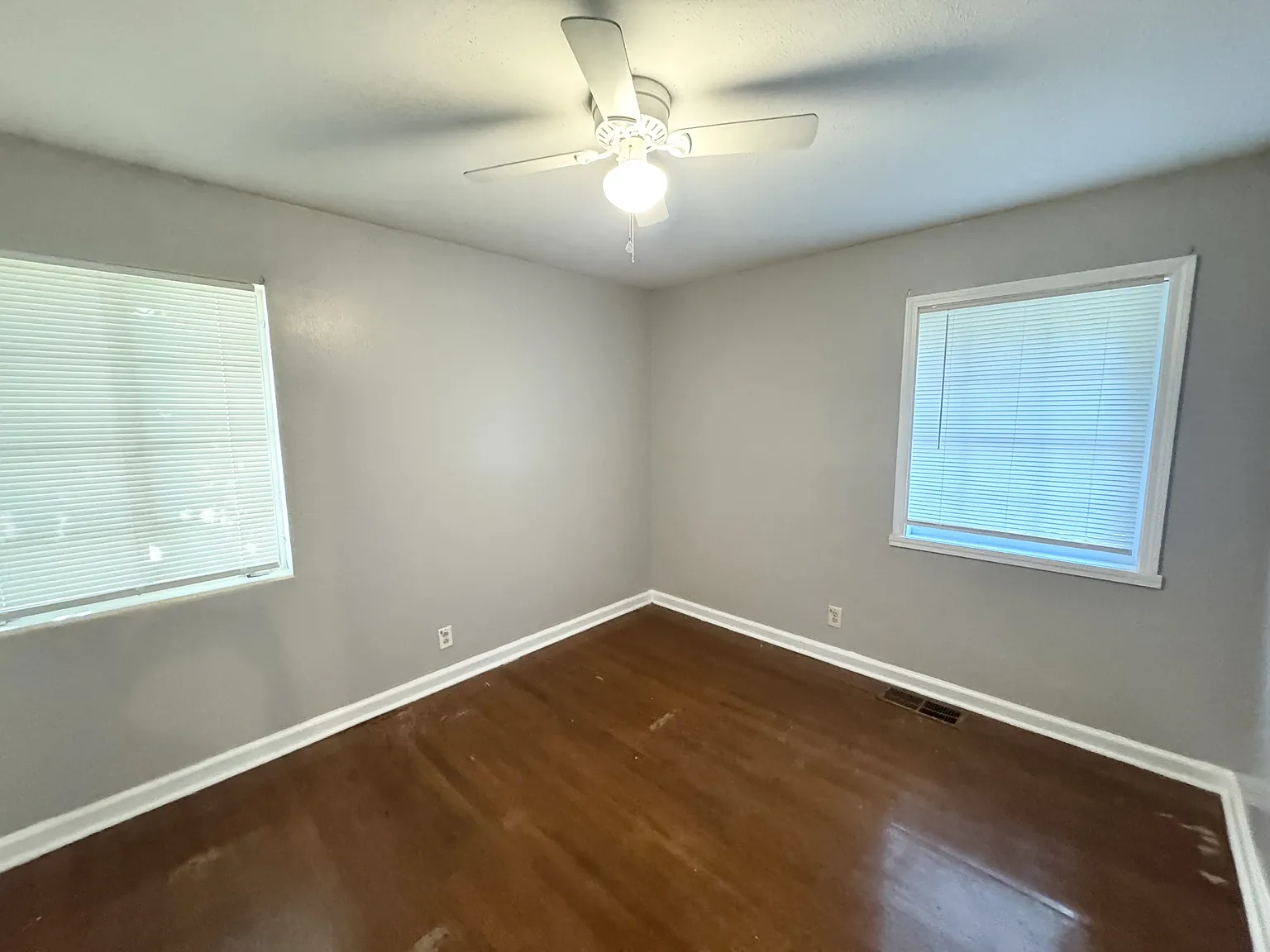 1523 Canterbury Rd. - 1 — Photo 4