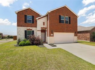 7701 Berrenda Dr, Fort Worth, TX 76131
