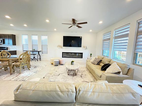 (Previously furnished) Optional Limited Furnishing for Living Room Only