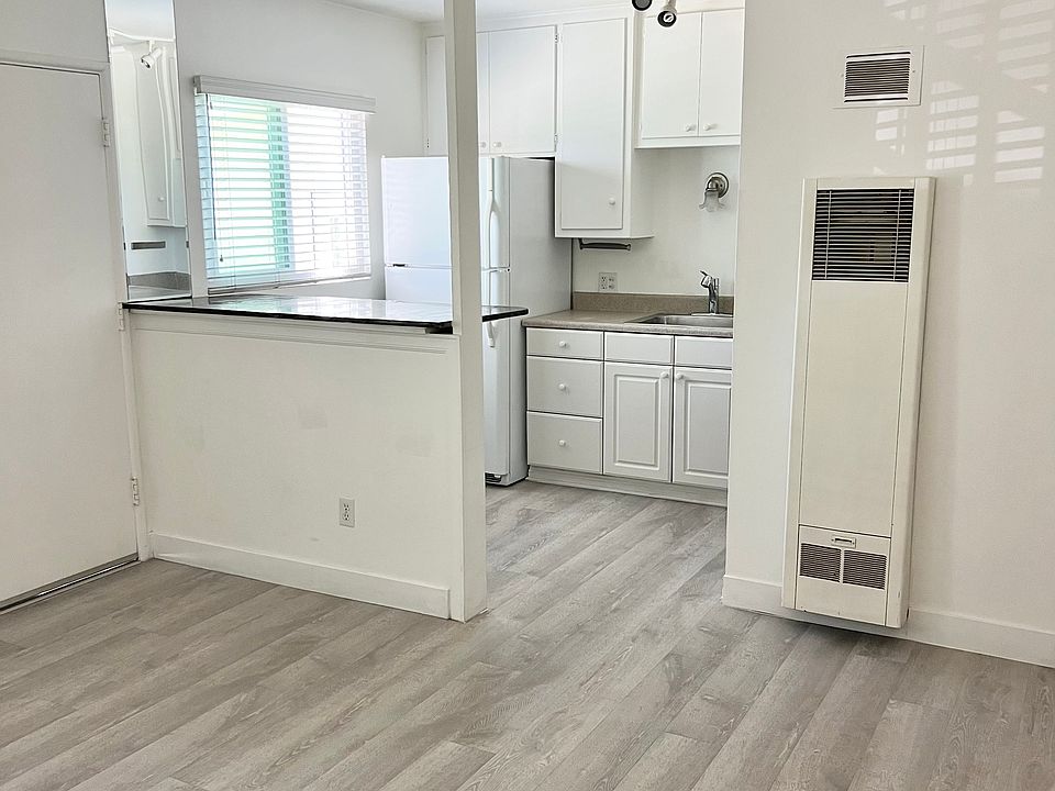 1st image of 1510 Laguna St #11