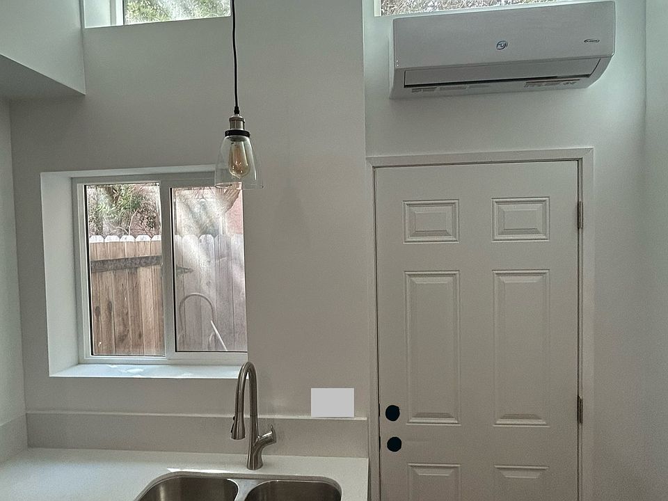 1st image of 5413 W 118th St