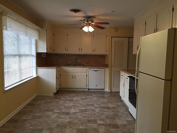 5th image of 376 Northwood Dr