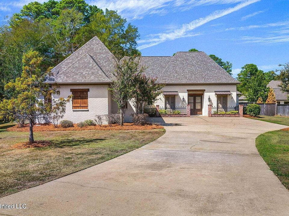 1st image of 106 Normandy Ct