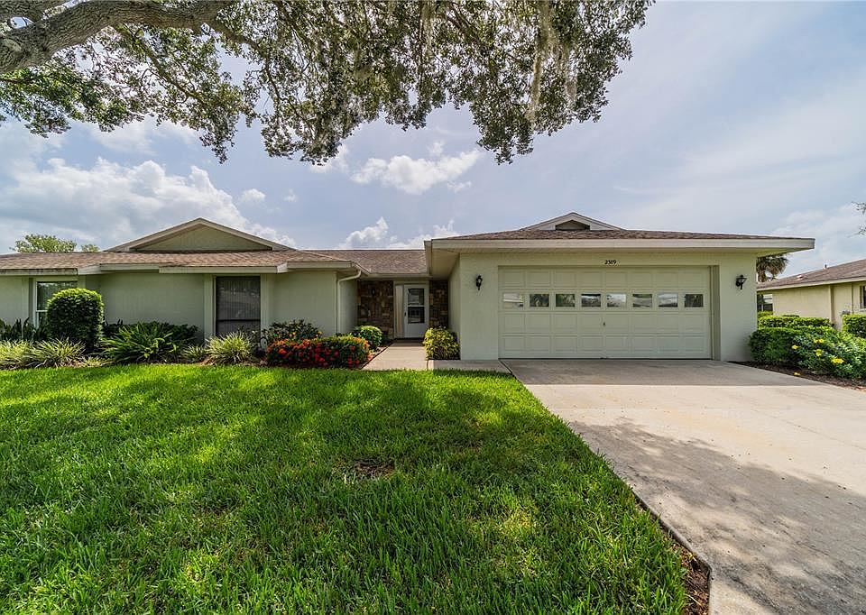 1st image of 2309 Lancaster Dr #12